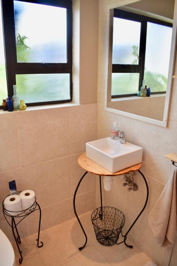 10 On Ou Kraal Apartment Edgemead Exterior photo